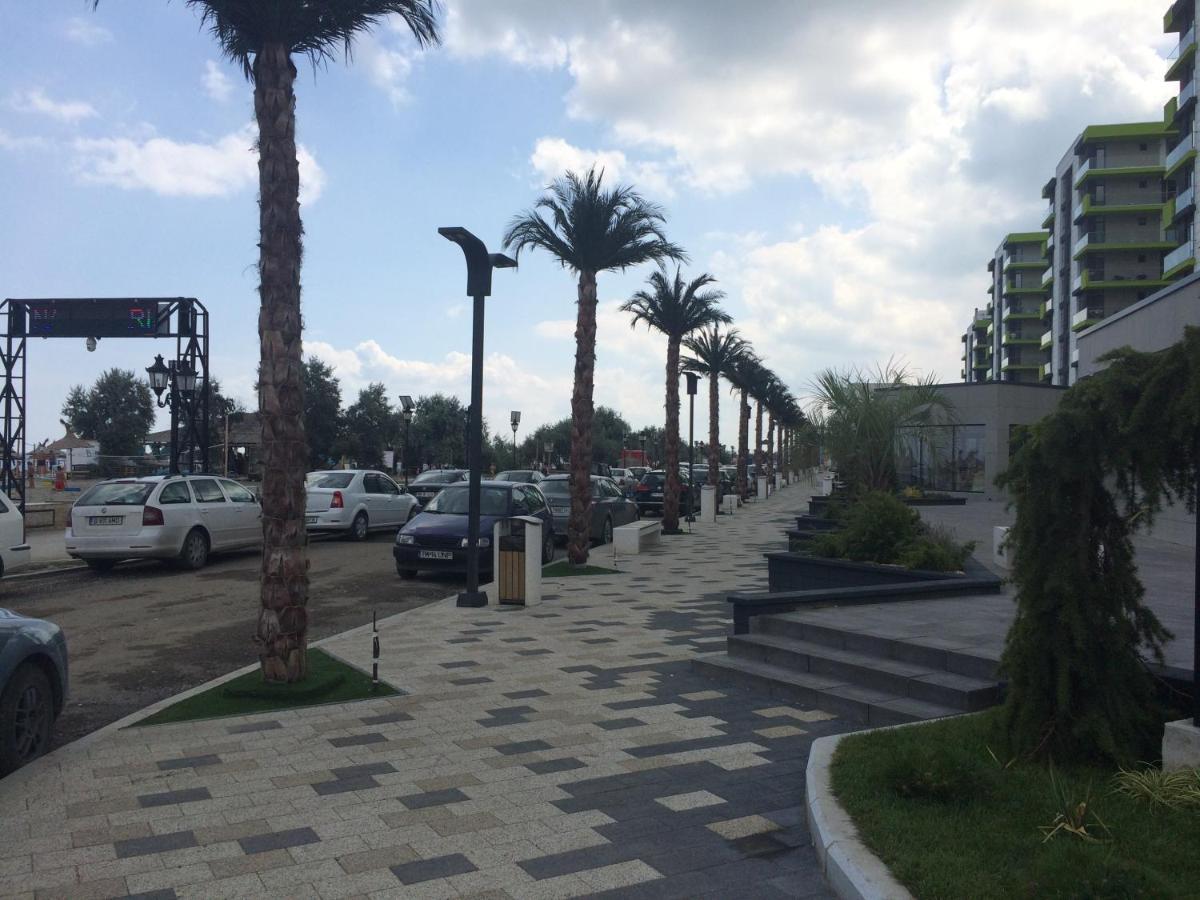Apartament Andy Mamaia Nord 30 M De Plaja Navodari Bagian luar foto