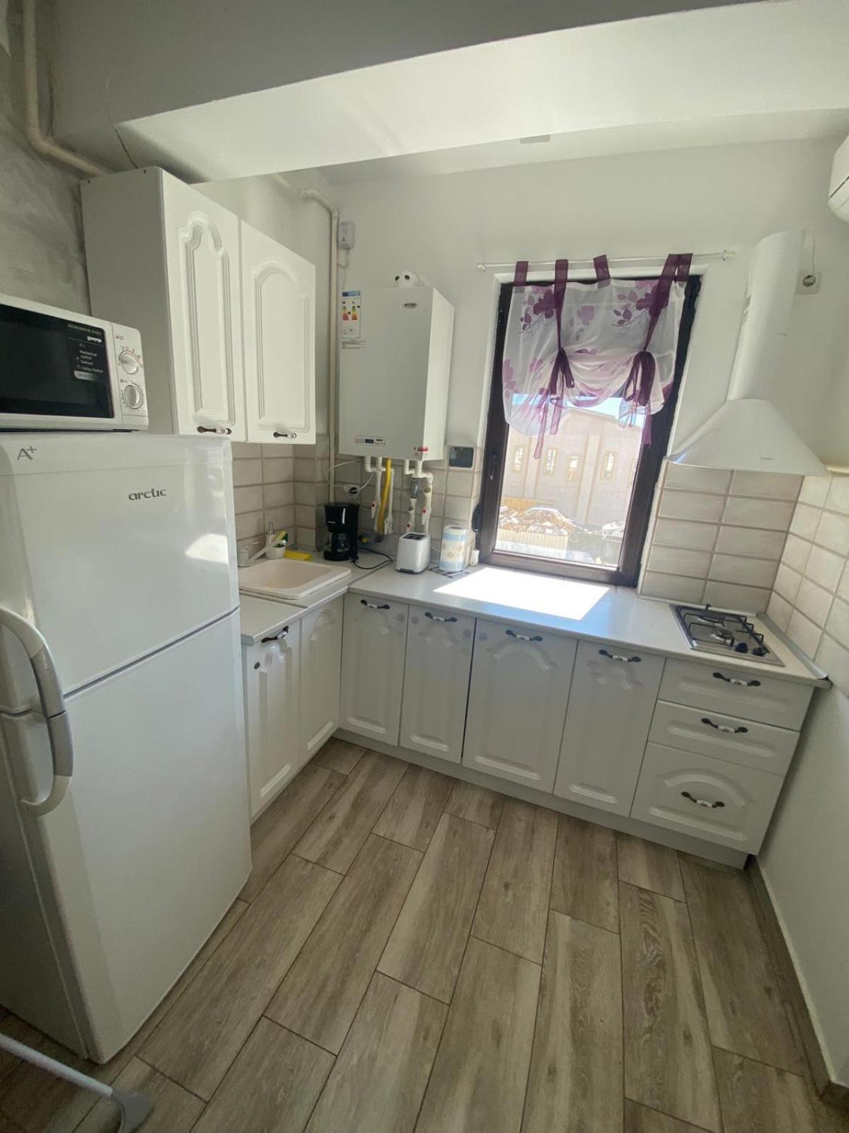 Apartament Andy Mamaia Nord 30 M De Plaja Navodari Bagian luar foto